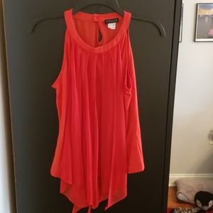 VENUS Flowy Ruffle Sleeveless Top